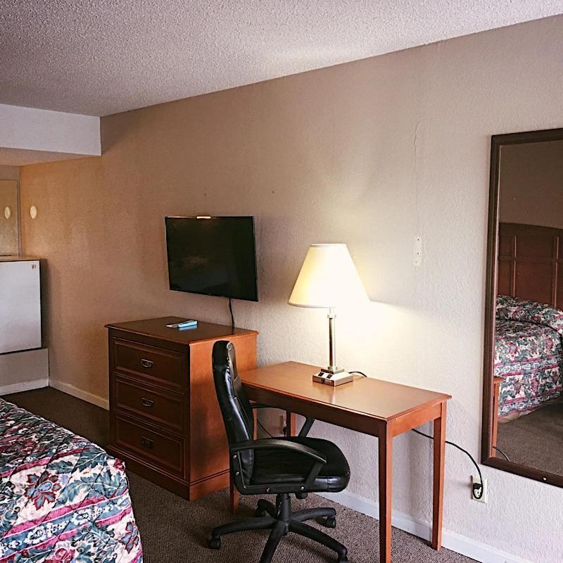 Travelers Inn Elizabethton מראה חיצוני תמונה